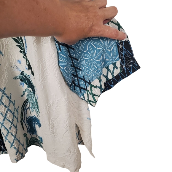Citron Women's Silk Blue and White Patchwork Patterned Button-Up Shirt. O/S - Picture 9 of 13
